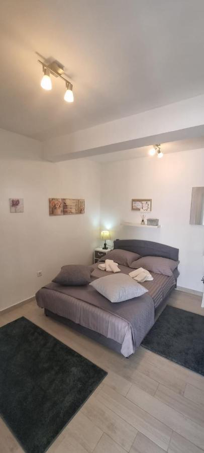 Apartman Stura 1 扎达尔 外观 照片